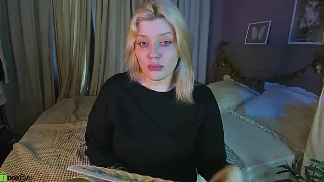 Michele Greenn online show from 07-30-26, 08:57