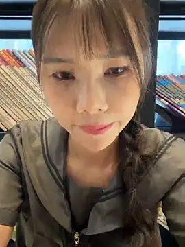 Snapshot of Adora188 chatting on 06-03-26, 12:24 Adora188 online show from 06-03-26, 12:24