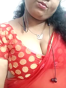 Snapshot of Divya-Lovely chatting on 10-04-25, 08:40 Divya-Lovely online show from 10-04-25, 08:40
