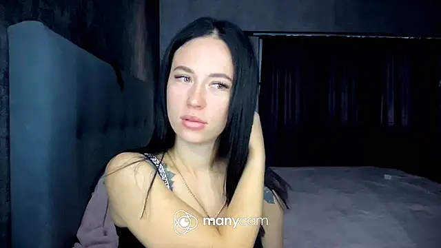 Snapshot of Kate_Out99 chatting on 09-13-25, 07:41 Kate Out99 online show from 09-13-25, 07:41