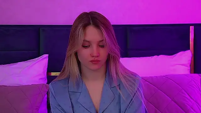 StacyEvances online show from 03-06-26, 06:54