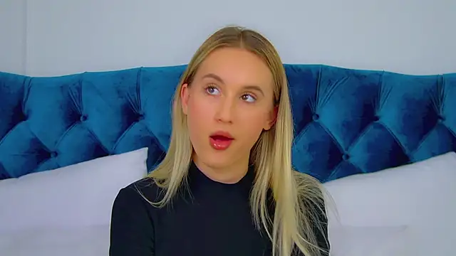 VictoriaHopsons online show from 10-03-25, 06:38