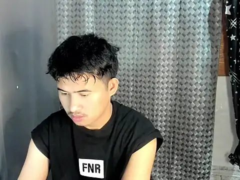 Snapshot of Adim-pinoy146 chatting on 05-26-26, 08:21 Adim-pinoy146 online show from 05-26-26, 08:21