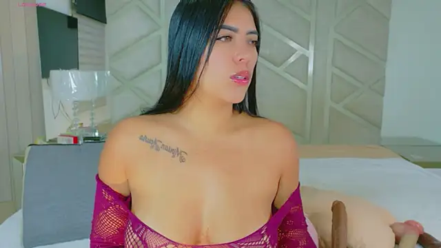 RoseMariee  online show from 05-12-26, 09:28