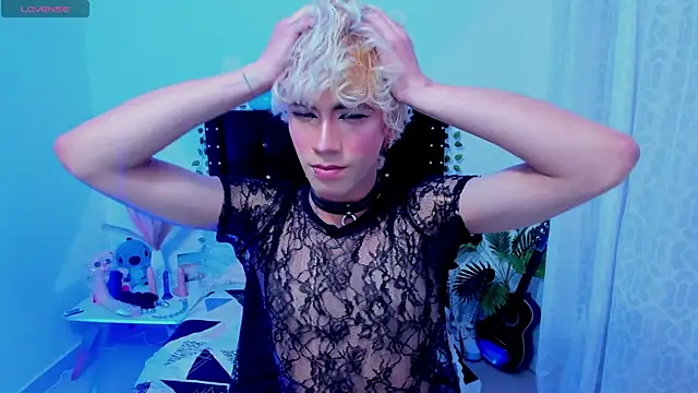 Cooperrosscute233 online show from 11-10-25, 10:31