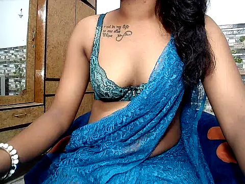 HOT AARVI11 online show from 09-22-25, 04:42