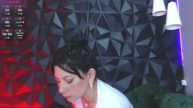 helenasaenz online show from 12-02-25, 12:32