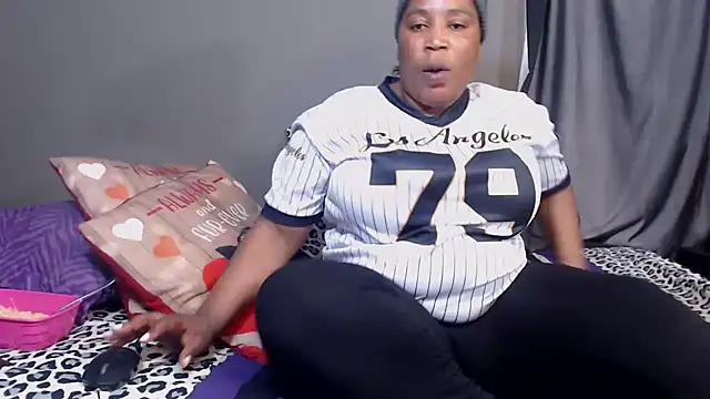 chockclitx5 online show from 09-25-25, 02:54