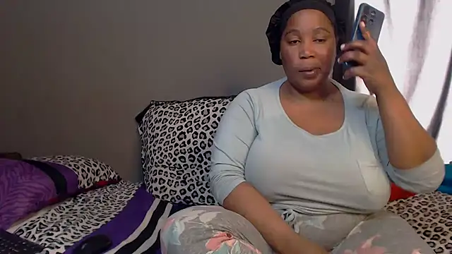 chockclitx5 online show from 10-01-25, 01:28