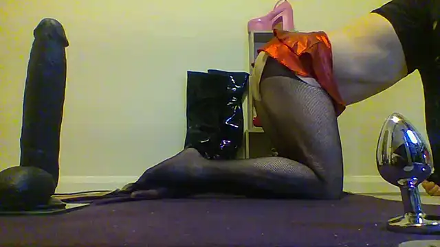 unforgettable dirty slut online show from 03-31-26, 08:53