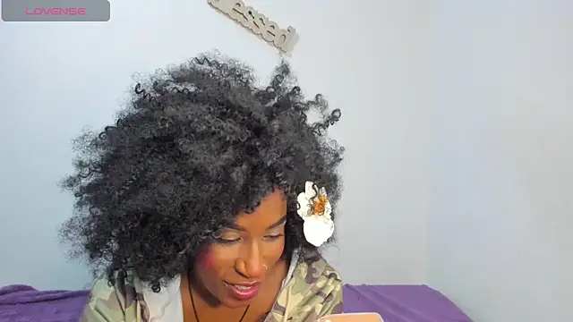 Brandy brown  online show from 12-04-25, 11:13