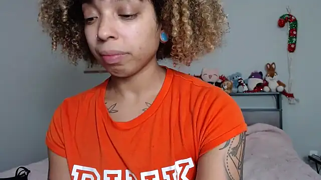 Cherribombzz online show from 01-06-26, 02:26