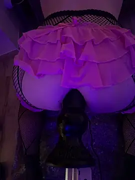 Snapshot of BottomCamp chatting on 03-16-26, 04:44 BottomCamp online show from 03-16-26, 04:44