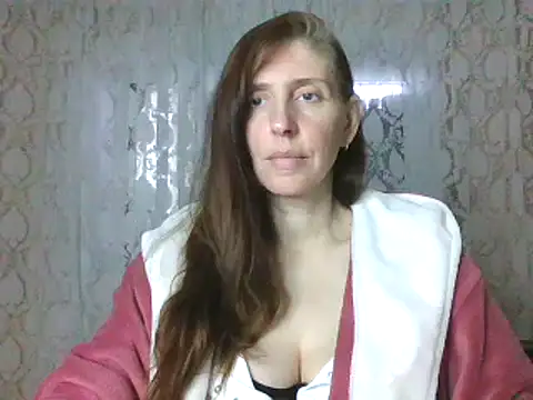 CandiCole online show from 11-09-25, 05:28