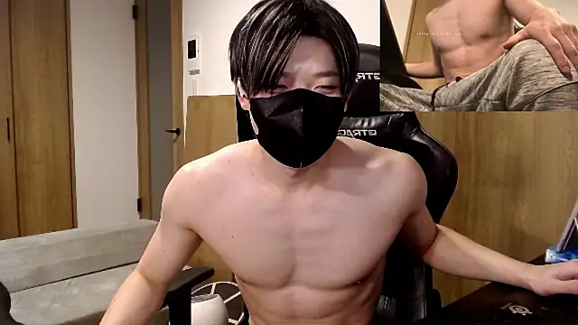 Mei-Tanaka online show from 11-28-25, 02:20