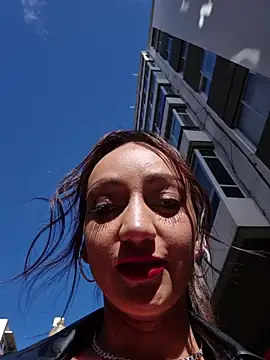 Ninabigtitied online show from 01-09-26, 11:24