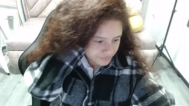 Velvet Moon V online show from 11-21-25, 01:21