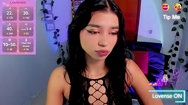 Elsa Pataky online show from 11-06-25, 02:18