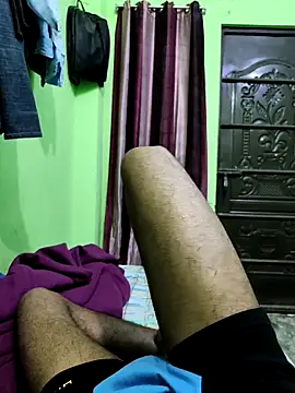 Snapshot of RohitHot122 chatting on 03-11-26, 04:02 RohitHot122 online show from 03-11-26, 04:02