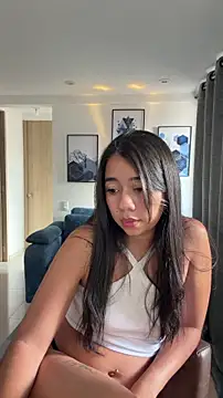 Snapshot of Lily_June chatting on 04-18-26, 07:58 Lily June online show from 04-18-26, 07:58