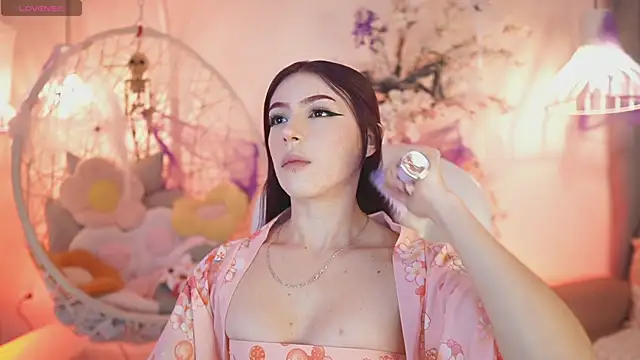 JadeSummerr online show from 10-14-25, 11:44