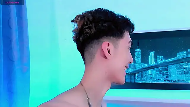 Baby FenixTS online show from 09-28-25, 11:15