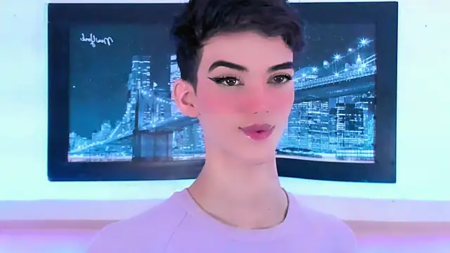 Baby FenixTS online show from 10-19-25, 06:03