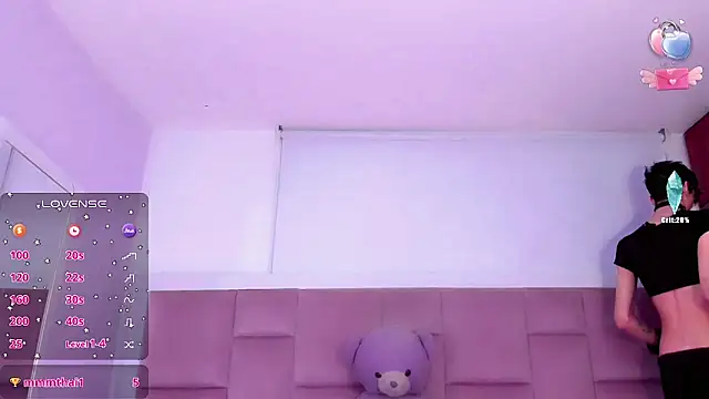 Baby FenixTS online show from 11-09-25, 04:38