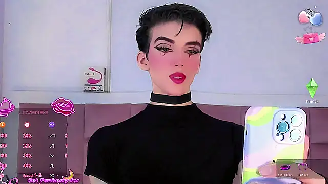 Baby FenixTS online show from 11-19-25, 07:08