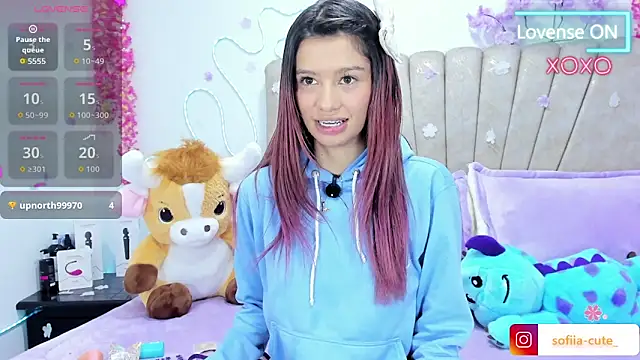 Sofiia Cute online show from 06-10-26, 03:29