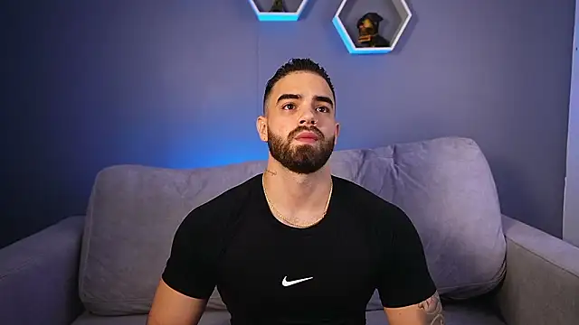 Paul Phoenix online show from 02-08-26, 08:12