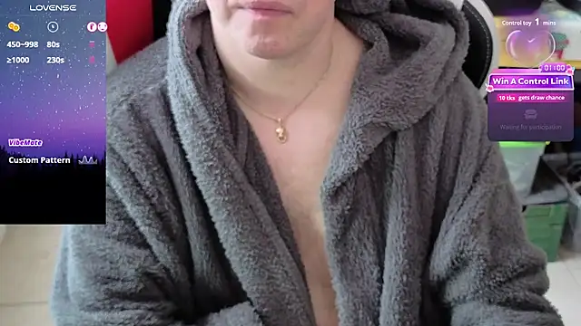 Snapshot of Naughty_toysboy chatting on 02-22-26, 10:36 Naughty toysboy online show from 02-22-26, 10:36