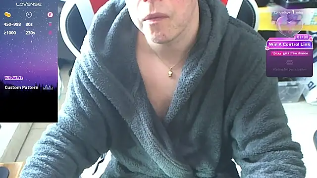 Snapshot of Naughty_toysboy chatting on 02-28-26, 10:05 Naughty toysboy online show from 02-28-26, 10:05