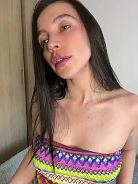 karinasantos  online show from 05-04-26, 11:01