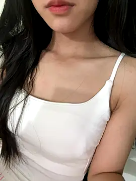 Desi sara online show from 10-26-25, 03:34