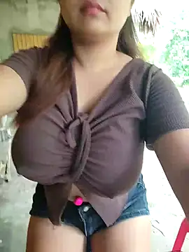 Snapshot of Akira_sera chatting on 09-14-25, 11:48 Akira sera online show from 09-14-25, 11:48