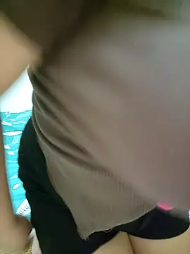 Snapshot of Akira_sera chatting on 10-05-25, 02:59 Akira sera online show from 10-05-25, 02:59