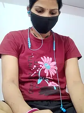 Snapshot of poojam93 chatting on 11-06-25, 02:01 poojam93 online show from 11-06-25, 02:01