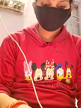 Snapshot of poojam93 chatting on 11-22-25, 03:33 poojam93 online show from 11-22-25, 03:33