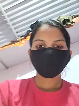 Snapshot of poojam93 chatting on 11-26-25, 02:01 poojam93 online show from 11-26-25, 02:01