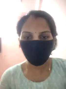 Snapshot of poojam93 chatting on 05-01-26, 04:22 poojam93 online show from 05-01-26, 04:22