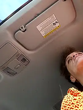 sarahkat86 online show from 09-27-25, 02:33