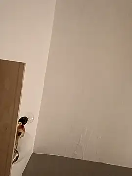 sarahkat86 online show from 02-14-26, 11:12