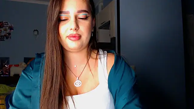 Snapshot of NikiWhite chatting on 09-14-25, 08:19 NikiWhite online show from 09-14-25, 08:19