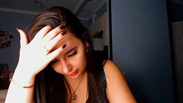 Snapshot of NikiWhite chatting on 09-25-25, 08:34 NikiWhite online show from 09-25-25, 08:34