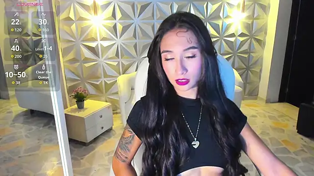 Snapshot of hellen_tease chatting on 05-22-26, 12:55 hellen tease online show from 05-22-26, 12:55