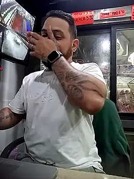 Catire10  online show from 10-27-25, 02:21