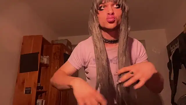 emilydee666 online show from 09-28-25, 09:53