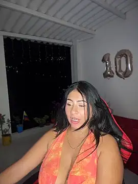 samanthahut1 online show from 06-08-26, 01:28