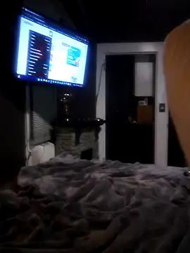 Snapshot of dickmedowndaddy22 chatting on 10-08-25, 01:47 dickmedowndaddy22 online show from 10-08-25, 01:47